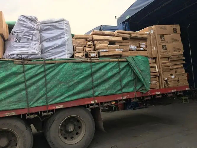 鹤岗家具托运
